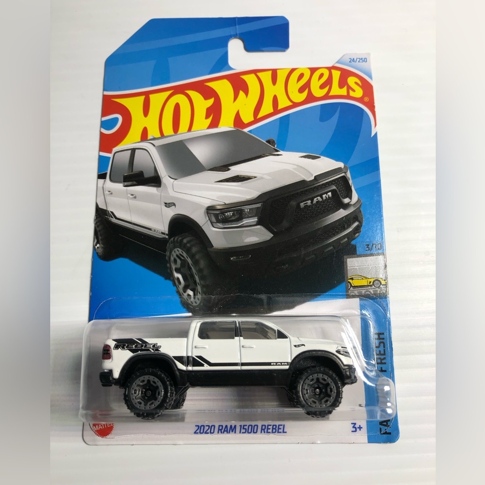 Hot Wheels 2020 RAM 1500 Rebel
